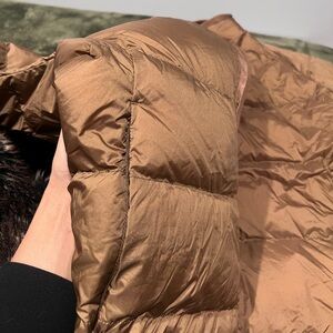 Uniqlo Brown Puffer Jacket with Quilted Design and Button Closure